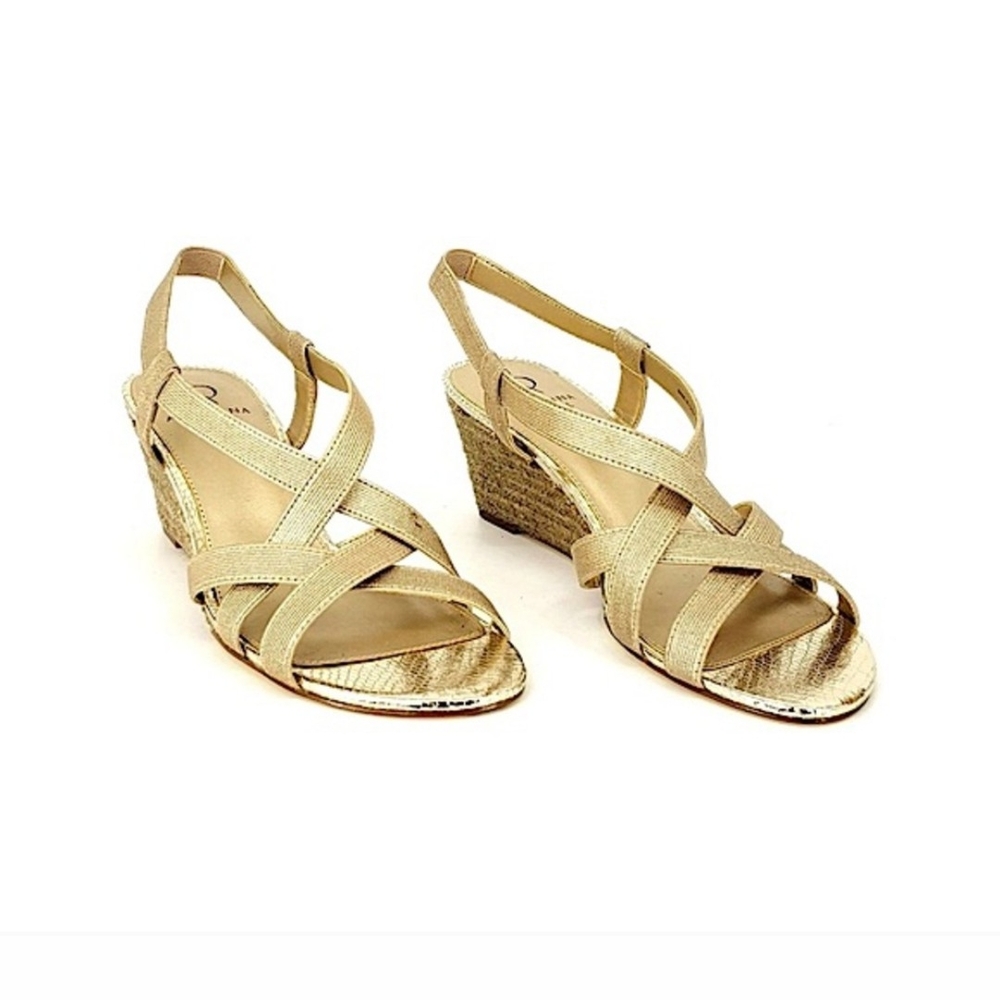 Adrianna Papell Gold Strappy Wedge Sandals - Size 9M
